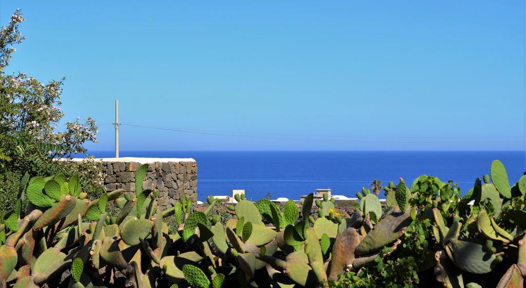 Ilha Preta Bed & Breakfast Pantelleria Island Ngoại thất bức ảnh